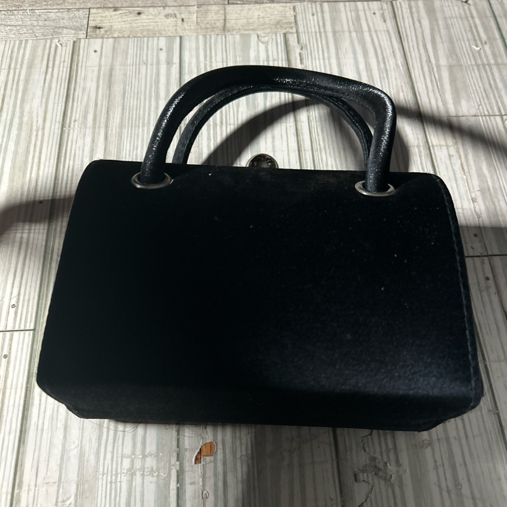 Elegant Black Handbag